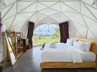 Trio Hillside Dome Resort - - 0