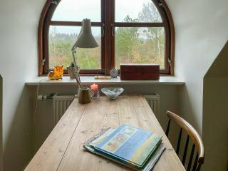 Octagonal Thatched Forest House Near Herning - 9