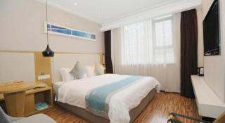City Comfort Inn Changsha Jingwanzi Desiqin Plaza - Changsha - 1