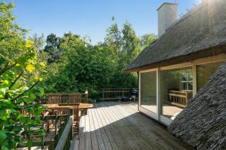 Cozy House By Sea In Hindbærhytten - 9