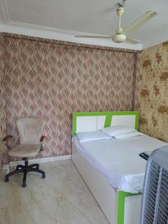 Narmada Guest House - Indore - 6