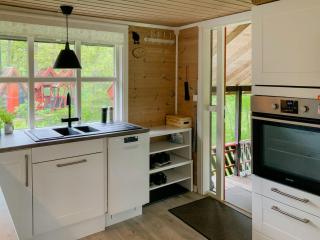 All-Season Cabin With Fjord View In Mandal - Mandal - 8