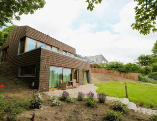Wood Clad House At Eider's High Shore - 8