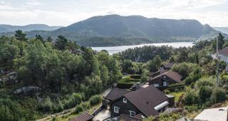 Peaceful Cabin In Skrabbavikjå With Fjord View - Hervik - 7