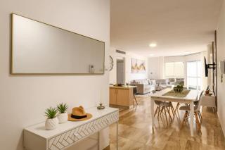 Seaside Escape with Private Patio with Mamad by Sea N' Rent - Netanya - 8