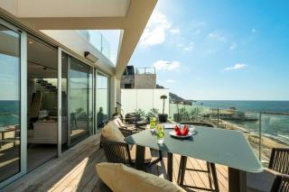 Rooftop Jacuzzi Seafront Penthouse by Sea N' Rent - Haifa - 2