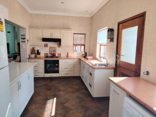 Haus Mikaya, Cathkin Estate by Euphoric Leisure - Champagne Valley - 2