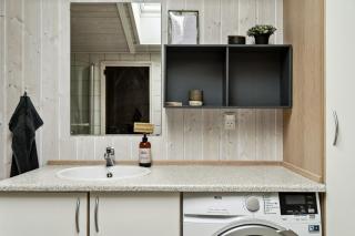 Open Spaces And Cozy Corners In Ristinge - Humble - 7