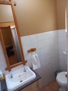 Anri Guesthouse - 2