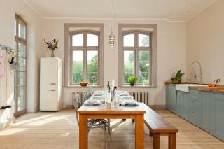 Spacious Apartment With Terrace And Garden View - Walow - 8