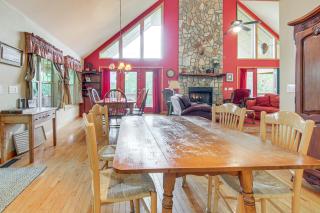 Pisgah National Forest On-Site Home in Burnsville - Burnsville - 2
