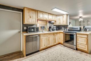 Cle Elum Cabin Spacious Yard with ATV Trail Access! - 1