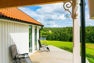Old Mission House With Lake View Near Töcksfors - 9