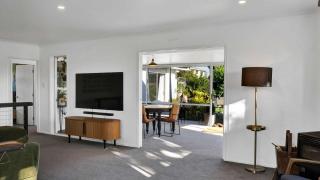 Oakura Oasis - ultimate beachside retreat - Oakura - 7
