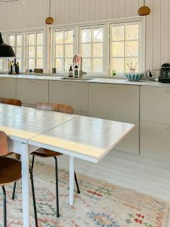 Classic Summer House 500 Meters From The Beach - 1