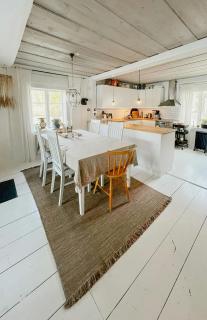 Lantlig Stuga Med Panoramautsikt Över Hansesjön - Näsviken - 9