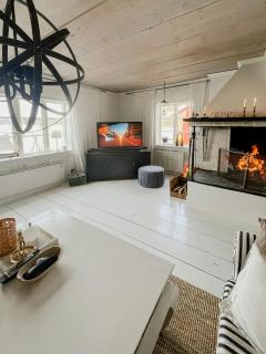 Lantlig Stuga Med Panoramautsikt Över Hansesjön - 8