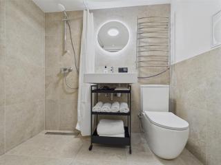 Modern Loft Studio in Old Town Riga - Riga - 5