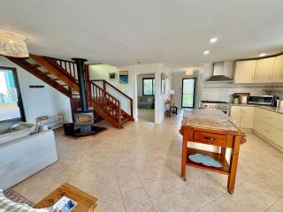 Peppy Beach House - Capel - 1