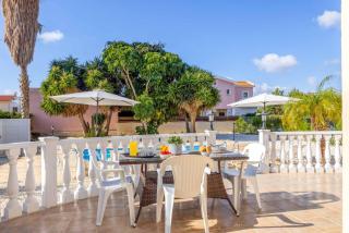 Villa Coral Bee - Peyia - 3