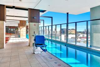 Cityscape Haven - CBD retreat with an array of Hotel Amenities - Adelaide - 3