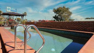 Best Western Cattle City Motor Inn - Rockhampton - 9