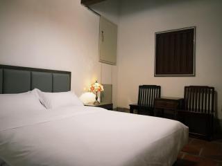 For Season B&B - T'ung-ko - 1