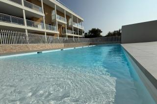 Modern studio - terrace - pool - 6