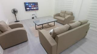 Spacious Minimalist Home for Families Group 14pax - Kuching - 8