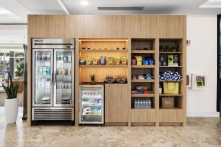 GALLERY One - A DoubleTree Suites by Hilton Hotel - 1