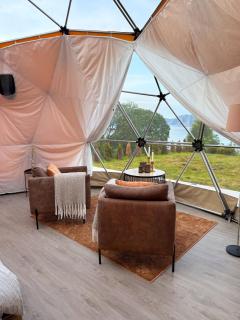 Idyllisk overnatting i dome ved sandstrand -  - 4