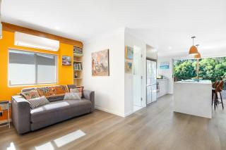 Treetops on Seabreeze - - 2