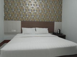 Smart Inn at Aeropolis Residence - Teko - 6
