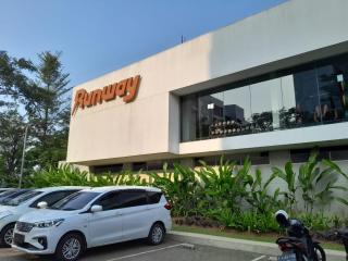 Smart Inn at Aeropolis Residence - Teko - 5