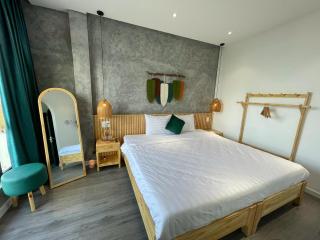 PuLin Homestay - 9