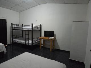 Hotel Ohana - San Juan Talpa - 1