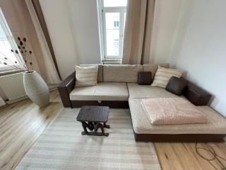 Schönes Apartment mit 2 Schlafzimmern und Balkon - Plauen - 9