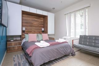 Modern Studio Condo in Central Prime Location - Vancouver - 9