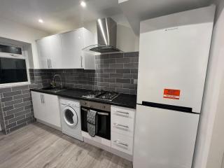 Red Rows Inn for Contractors - Kingsthorpe - 6
