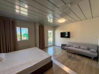 Weekend Family Hotel - Karolino-Buhas - 8
