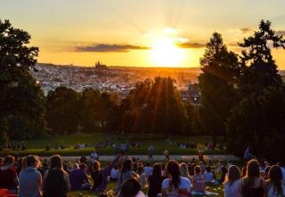 Sunset & Bloom Attic - Near parks & cafés - Prag - 8