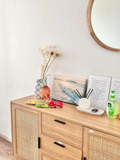 Bondi Unit - Parking & Beach Kit - Sydney - 1