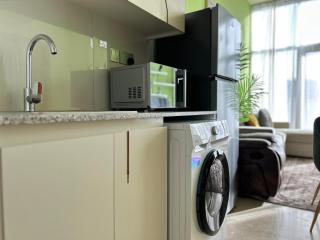 Bespoke Holiday Homes - Upscale 1BR Penthouse in Millenium Binghatti - 1