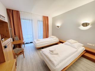 REGIOHOTEL Wittekind Burg - 2