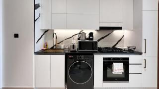 Lux Business Bay Studio with Jacuzzi & Canal View - 5