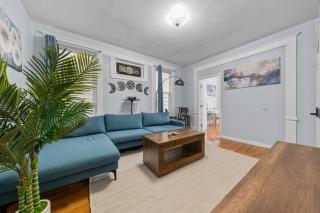 Bayonne peaceful Escape w/ Free Parking Near NYC - Bayonne - 0