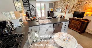 Patio - Exceptional location! - Villeneuve-lès-Avignon - 0