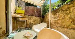 Patio - Exceptional location! - Villeneuve-lès-Avignon - 7