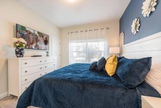 Last Minute Disney Getaway! Private Pool, Hot Tub & Games Room. Book Now! #21174 - Kissimmee - 1