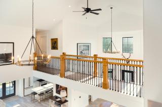 Luxurious Giuliana Rose 5BDR FarmHouse ➠ 8062 - Rapid City - 1